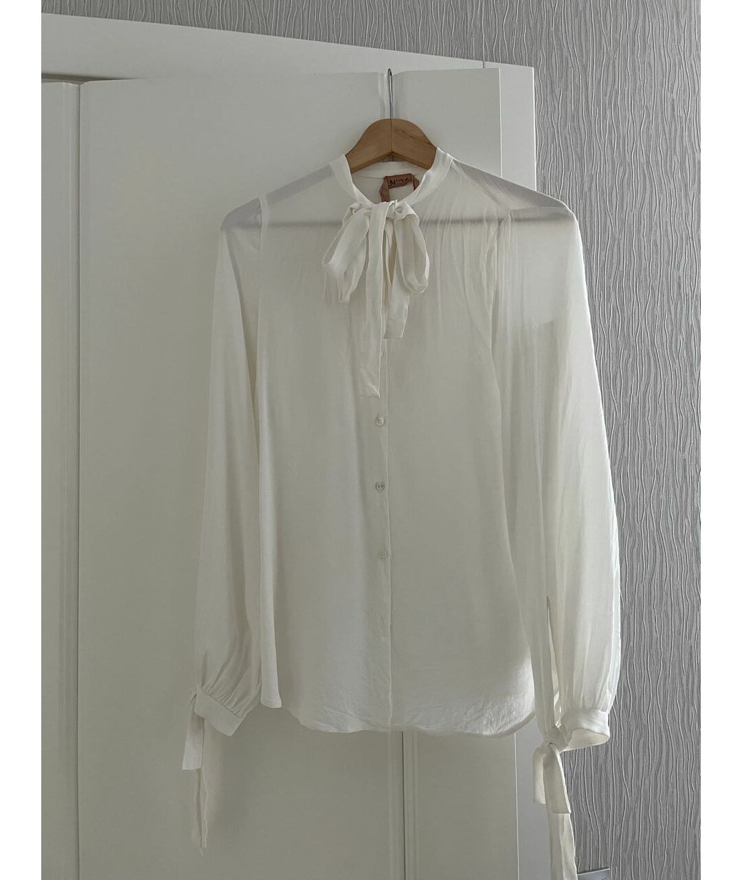 NO. 21 Белая шелковая рубашка, фото 6