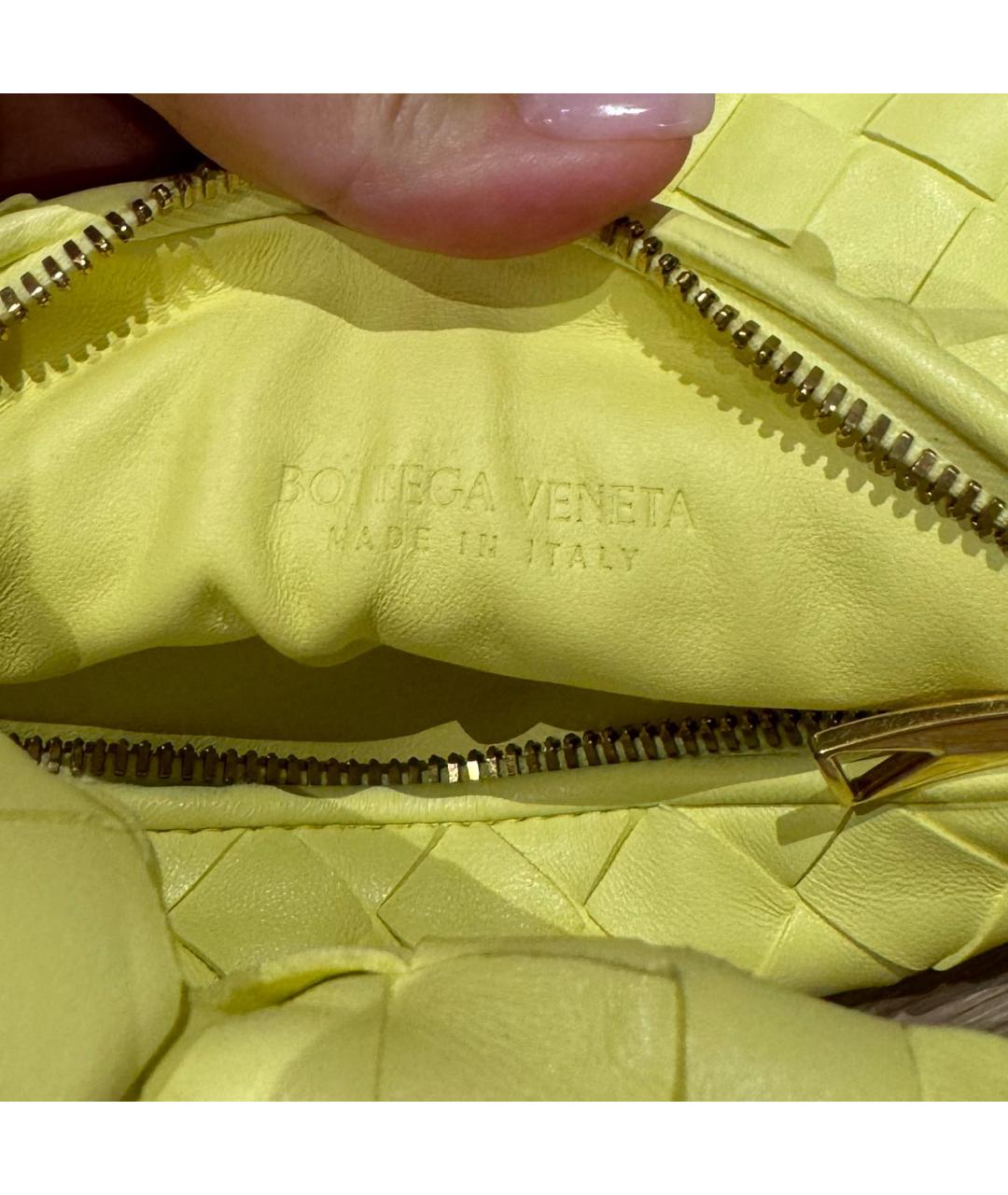 BOTTEGA VENETA Желтая кожаная сумка с короткими ручками, фото 6