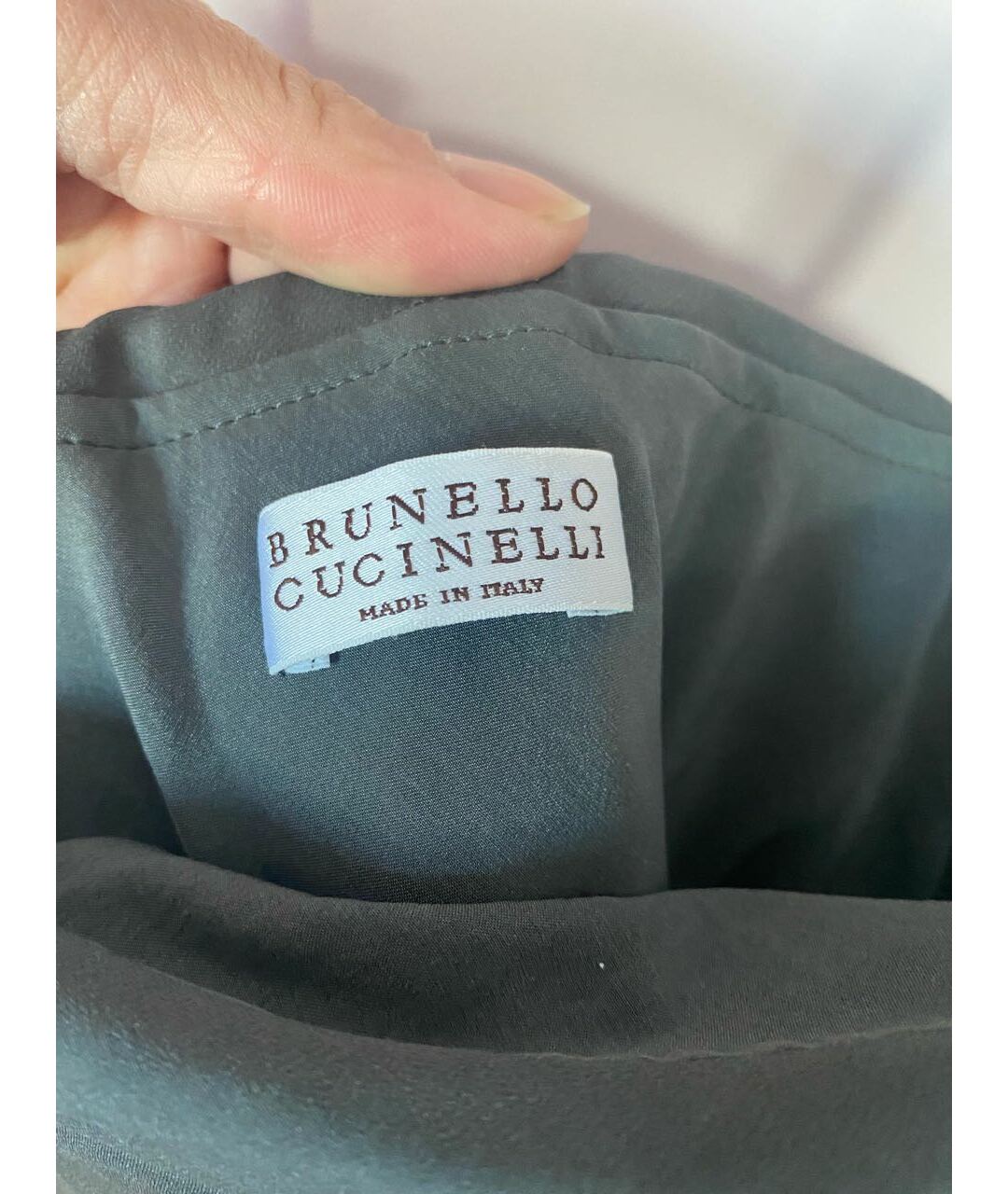 BRUNELLO CUCINELLI Антрацитовое шелковое повседневное платье, фото 2