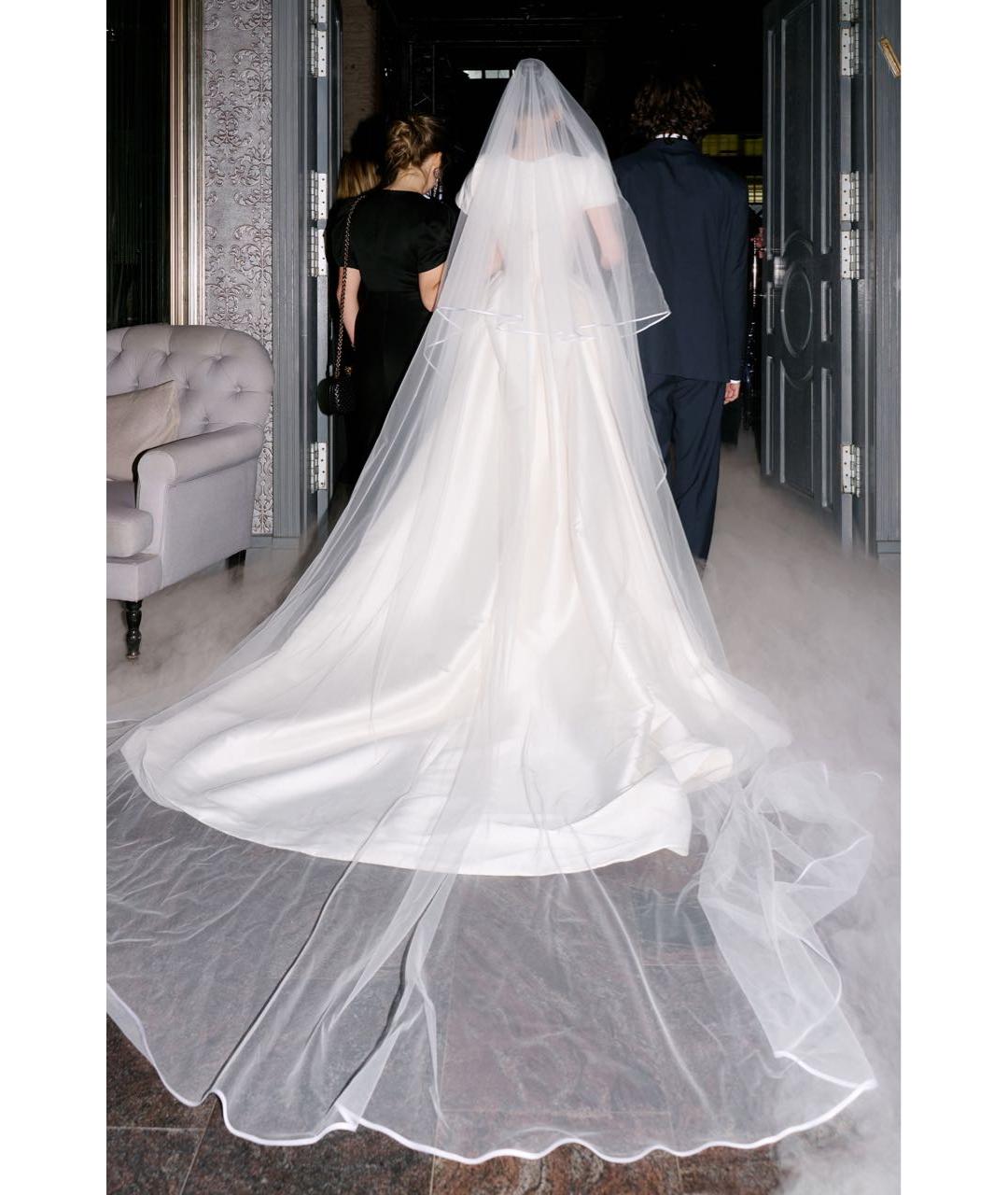 VERA WANG Белое шелковое свадебное платье, фото 5