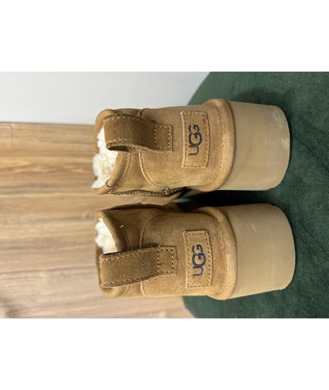 UGG AUSTRALIA Бежевые замшевые сапоги, фото 2