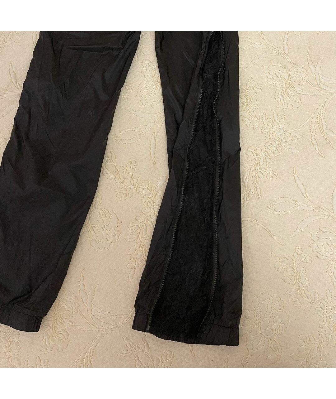 PINKO Черные полиамидовые прямые брюки, фото 4