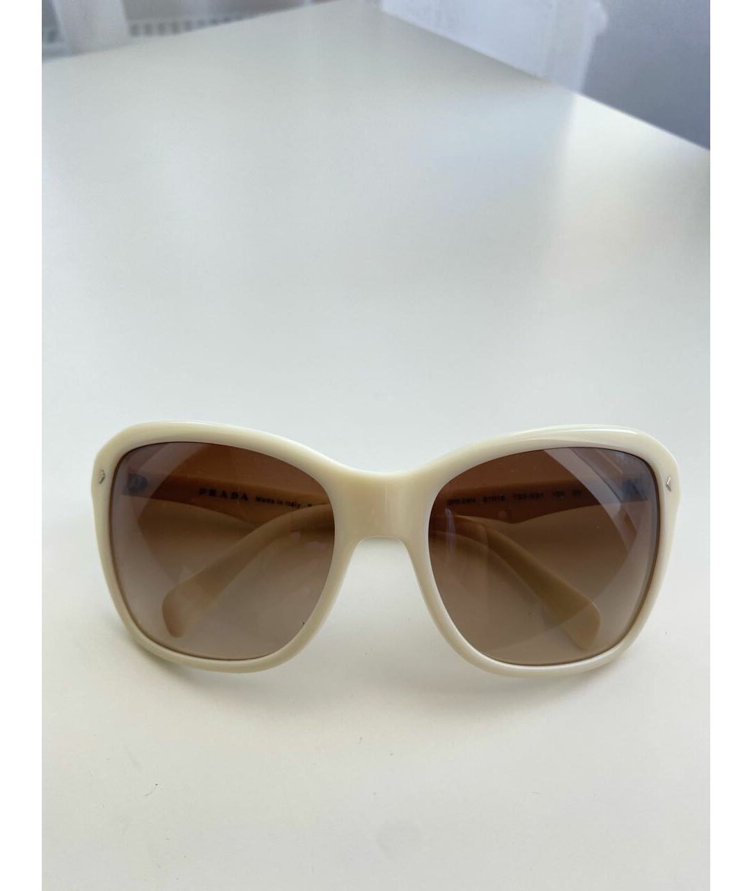 PRADA Белые пластиковые солнцезащитные очки, фото 7