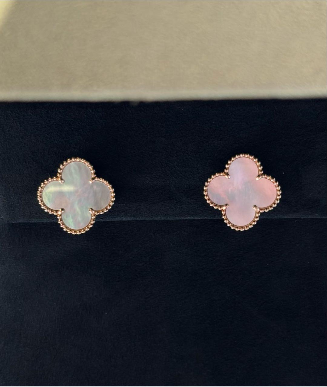 VAN CLEEF & ARPELS Белые серьги из желтого золота, фото 4