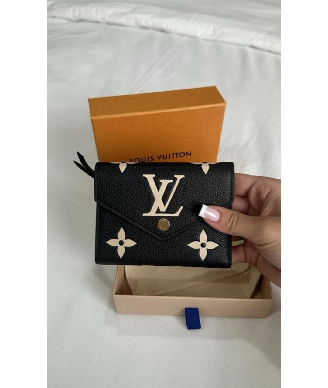 LOUIS VUITTON Черный кожаный кошелек, фото 3