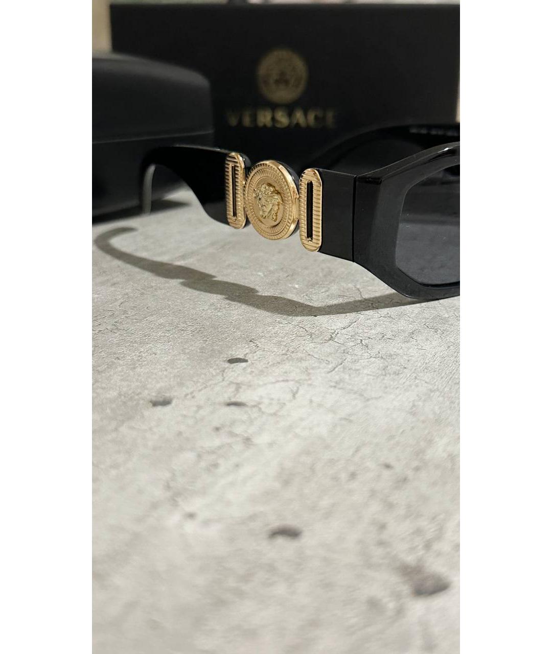 VERSACE Серые солнцезащитные очки, фото 3