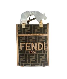 FENDI Сумка с короткими ручками