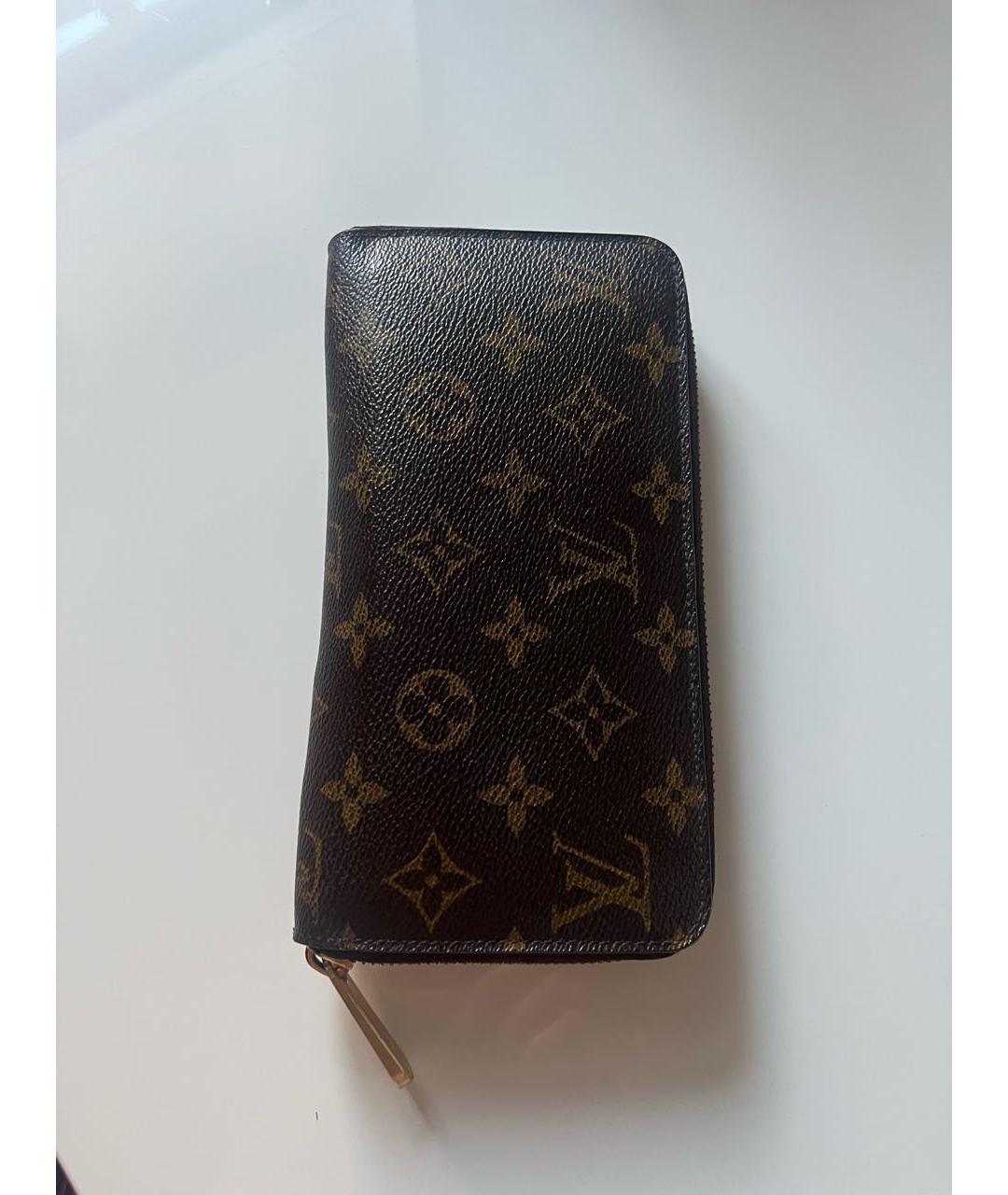 LOUIS VUITTON Коричневый кошелек, фото 3