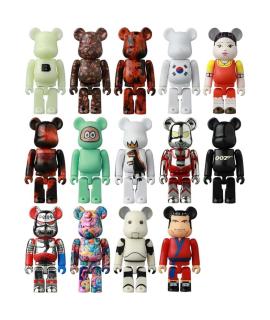 BEARBRICK Скульптура