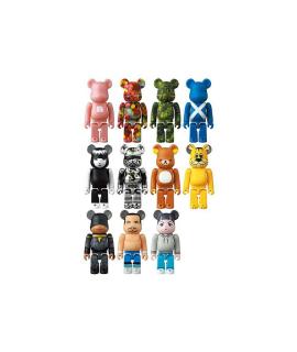 BEARBRICK Скульптура