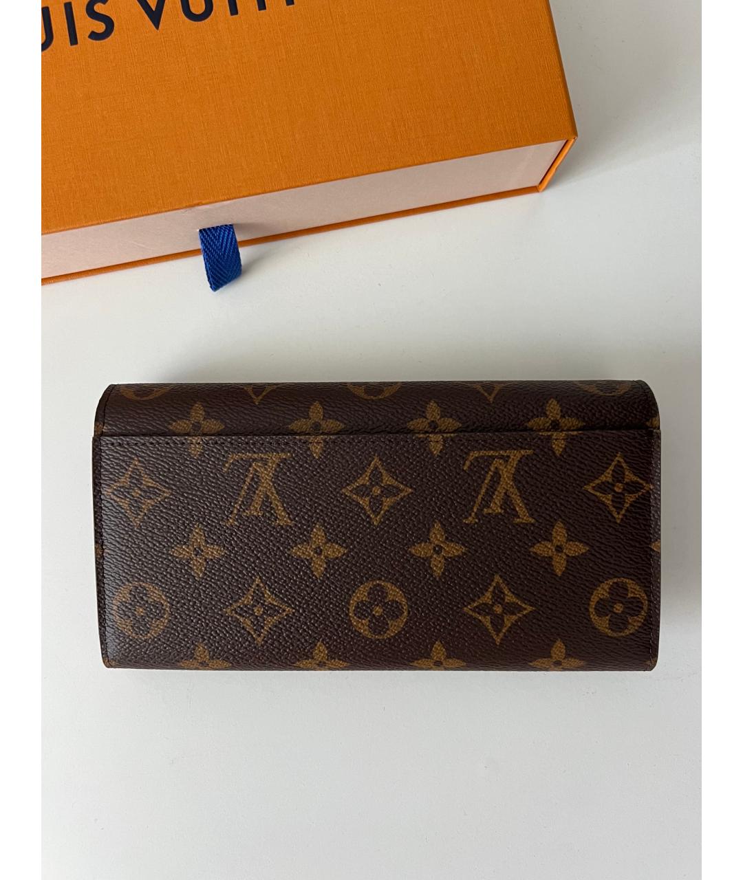 LOUIS VUITTON Коричневый кошелек, фото 3