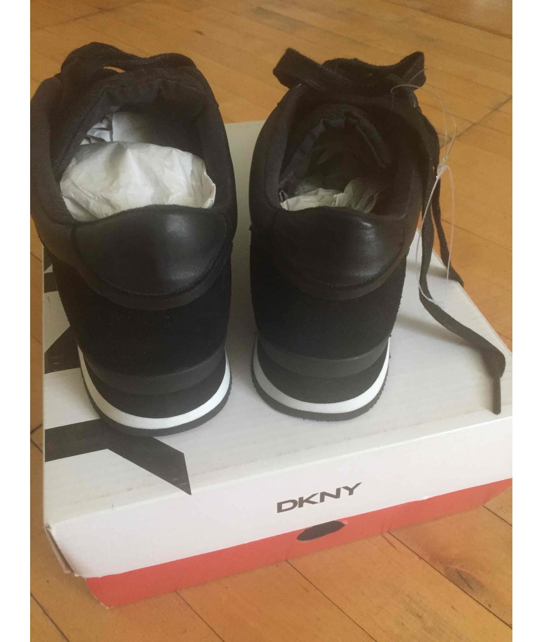 DKNY Черные замшевые кроссовки, фото 3