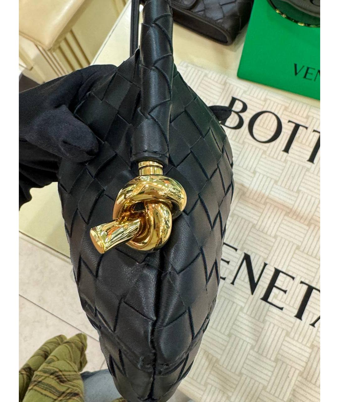 BOTTEGA VENETA Черная кожаная сумка через плечо, фото 4