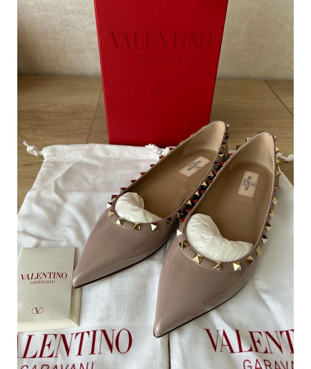 VALENTINO Розовые балетки из лакированной кожи, фото 5