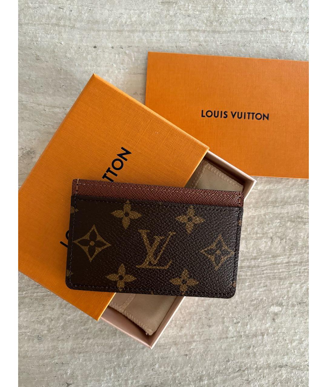 LOUIS VUITTON Коричневый кардхолдер, фото 2