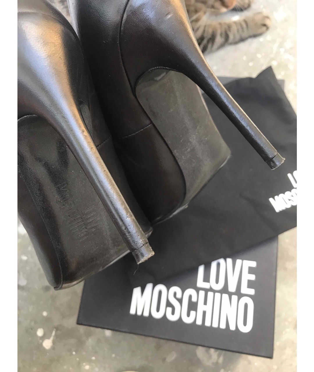 LOVE MOSCHINO Черные кожаные туфли, фото 4