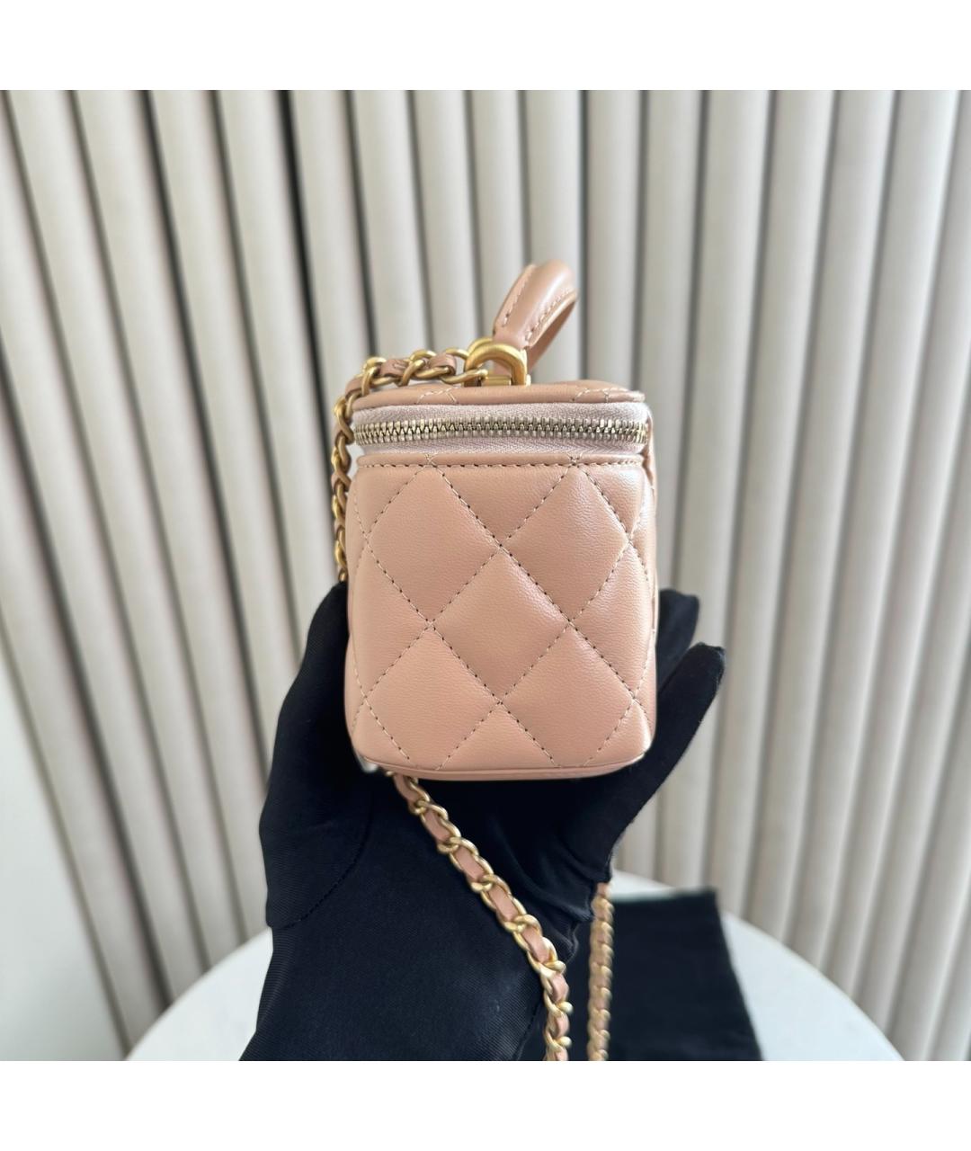 CHANEL Бежевая кожаная сумка через плечо, фото 5