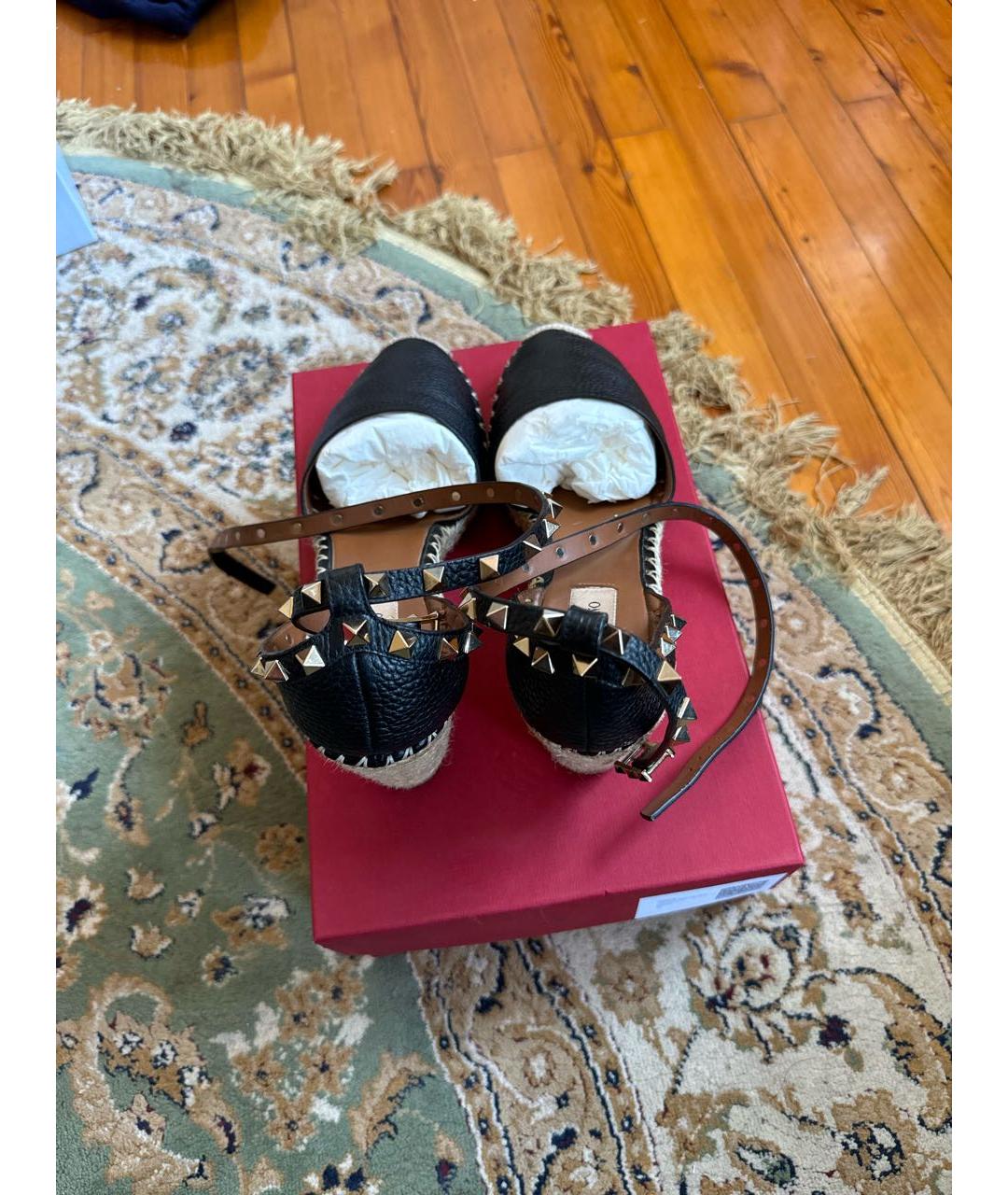 VALENTINO Черные кожаные босоножки, фото 3