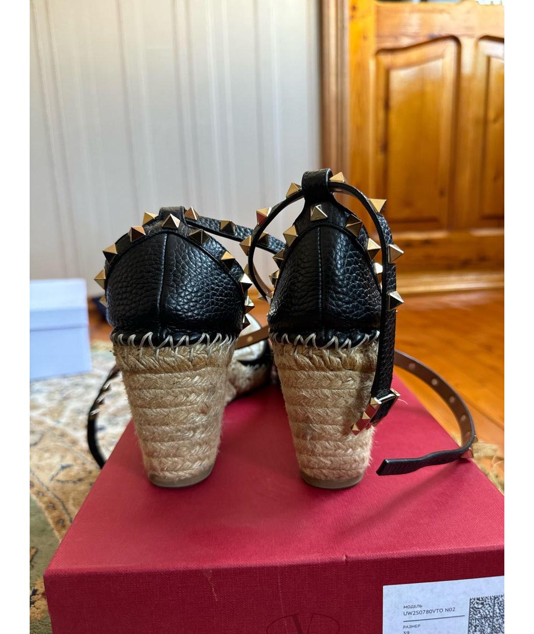 VALENTINO Черные кожаные босоножки, фото 4
