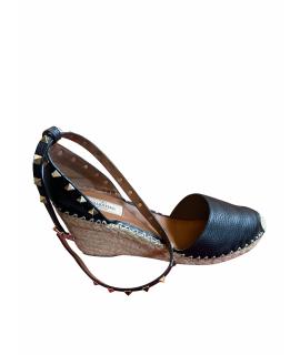 VALENTINO Босоножки