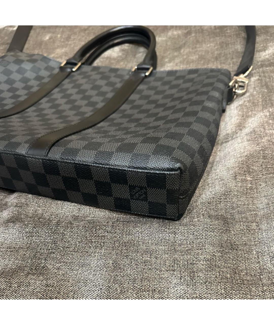 LOUIS VUITTON Антрацитовый портфель, фото 3