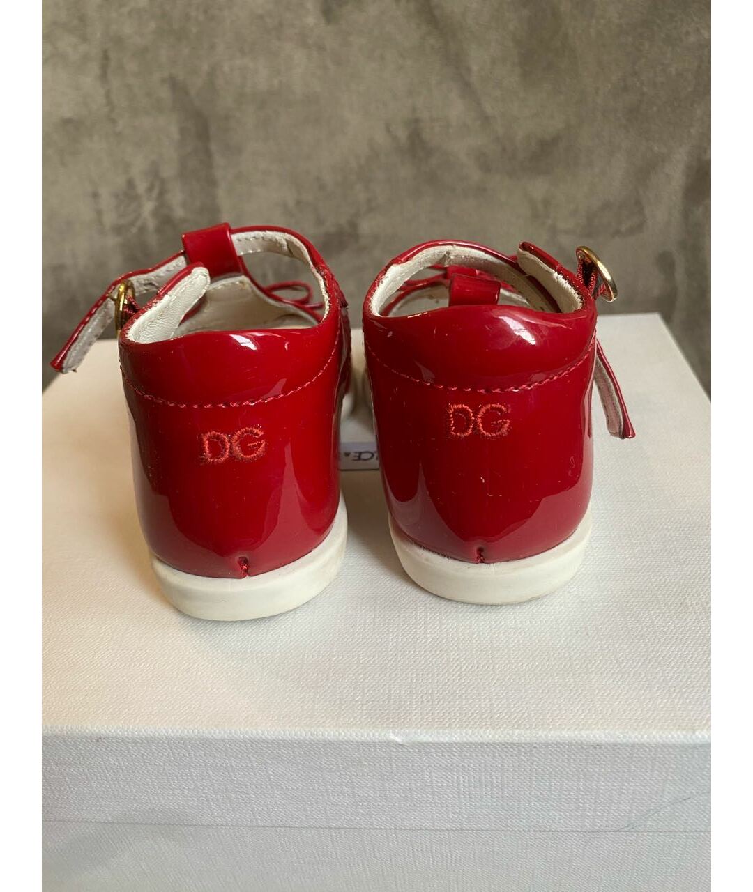 DOLCE & GABBANA KIDS Красные балетки и туфли из лакированной кожи, фото 4
