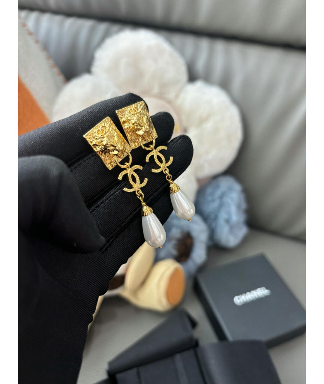 CHANEL Золотые жемчужные серьги, фото 2