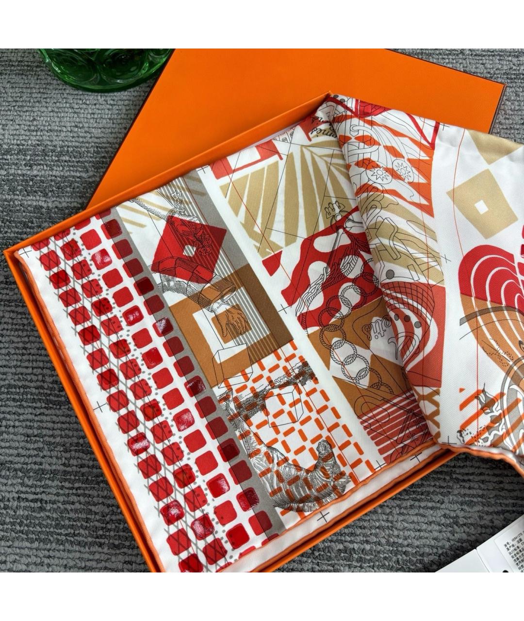 HERMES Красный шелковый платок, фото 4