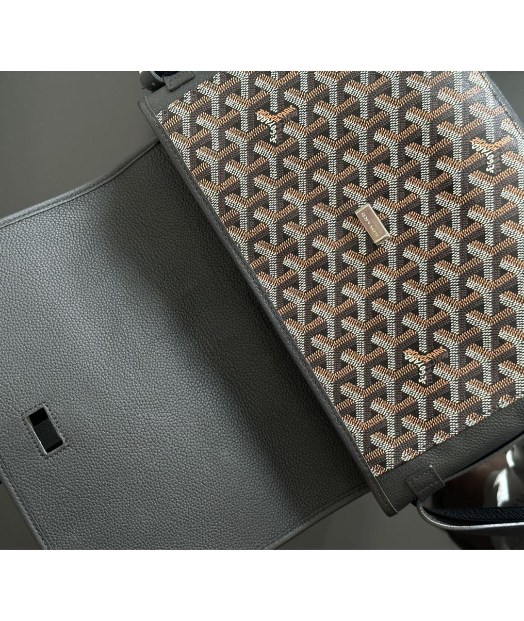 GOYARD Черная кожаная сумка на плечо, фото 8