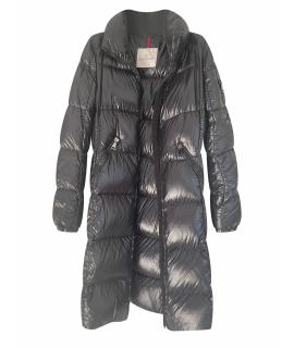 MONCLER Пуховик