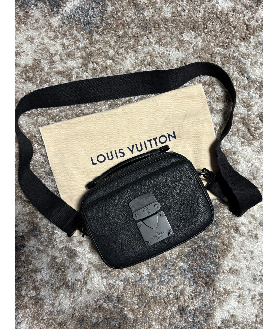 LOUIS VUITTON Черная кожаная сумка на плечо, фото 8