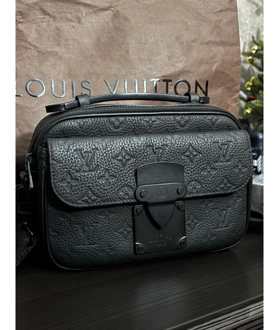 LOUIS VUITTON Черная кожаная сумка на плечо, фото 2