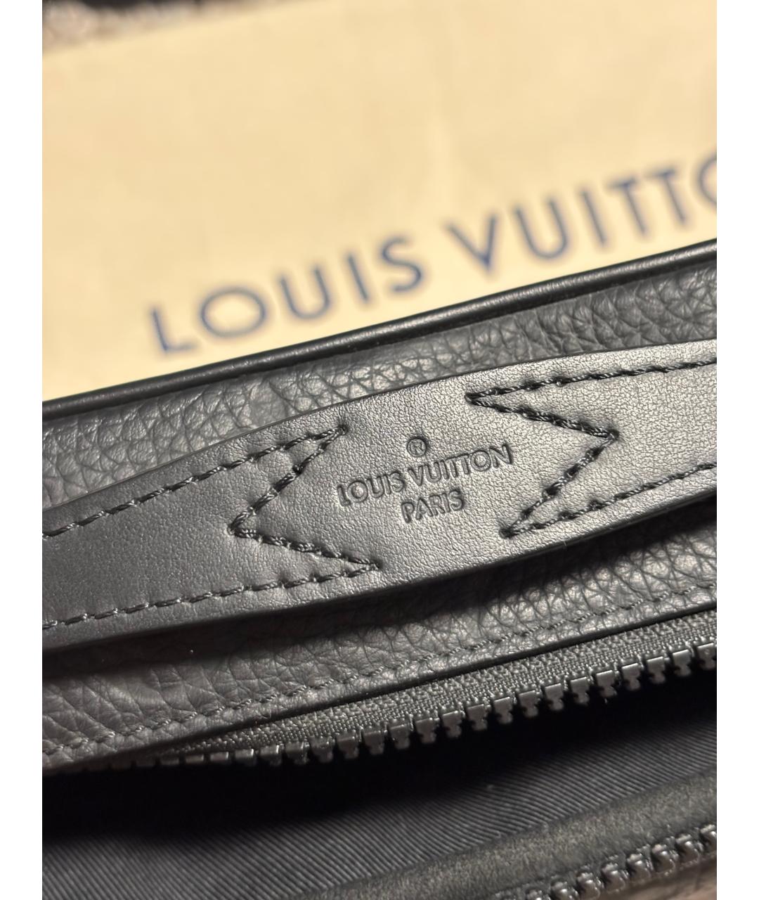 LOUIS VUITTON Черная кожаная сумка на плечо, фото 6