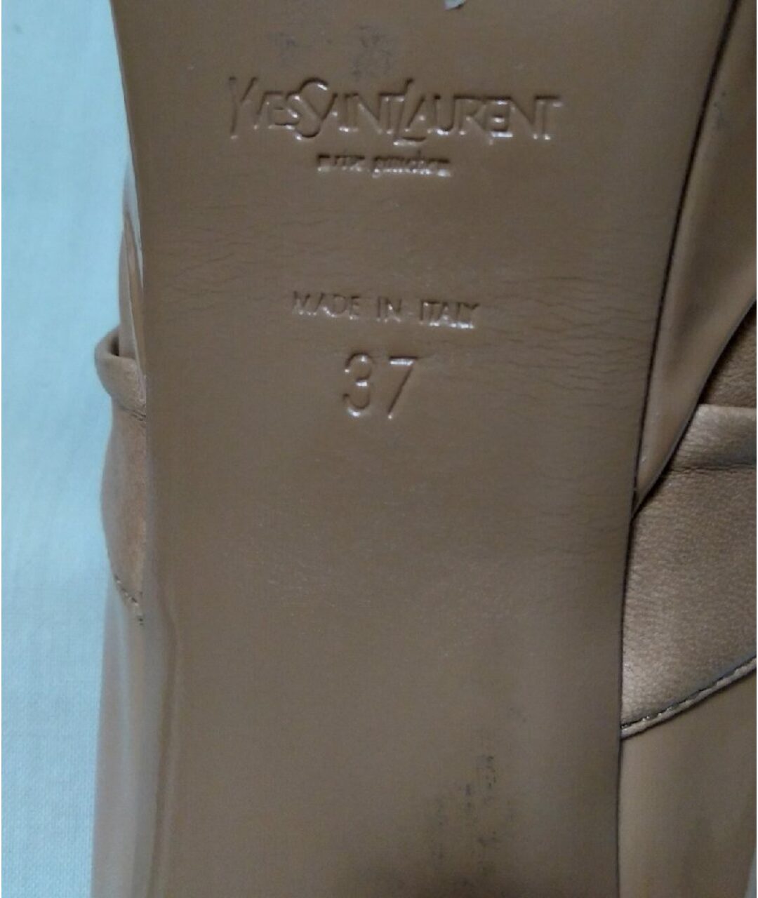 SAINT LAURENT Бежевые туфли из лакированной кожи, фото 5