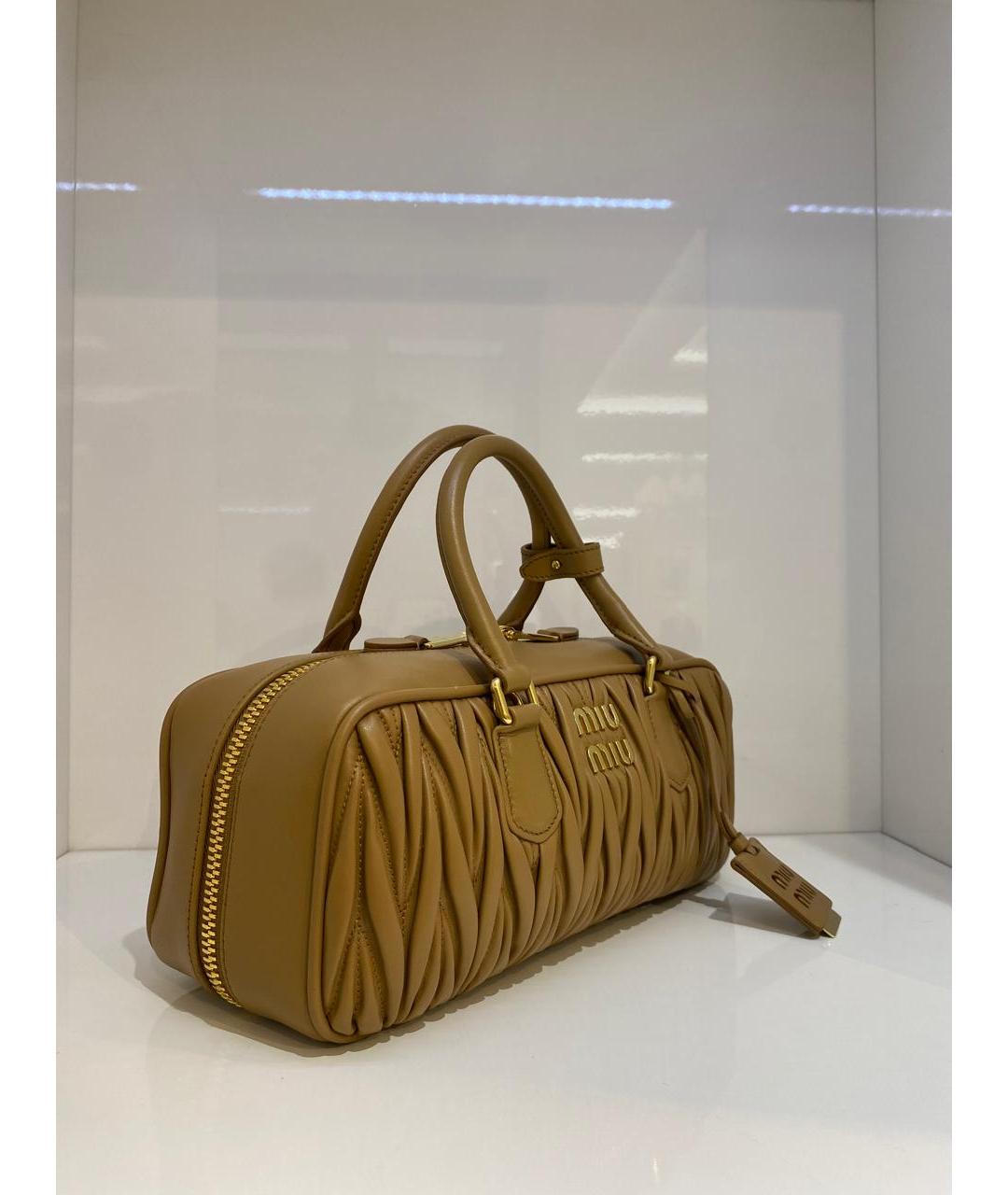 MIU MIU Коричневая сумка с короткими ручками, фото 3