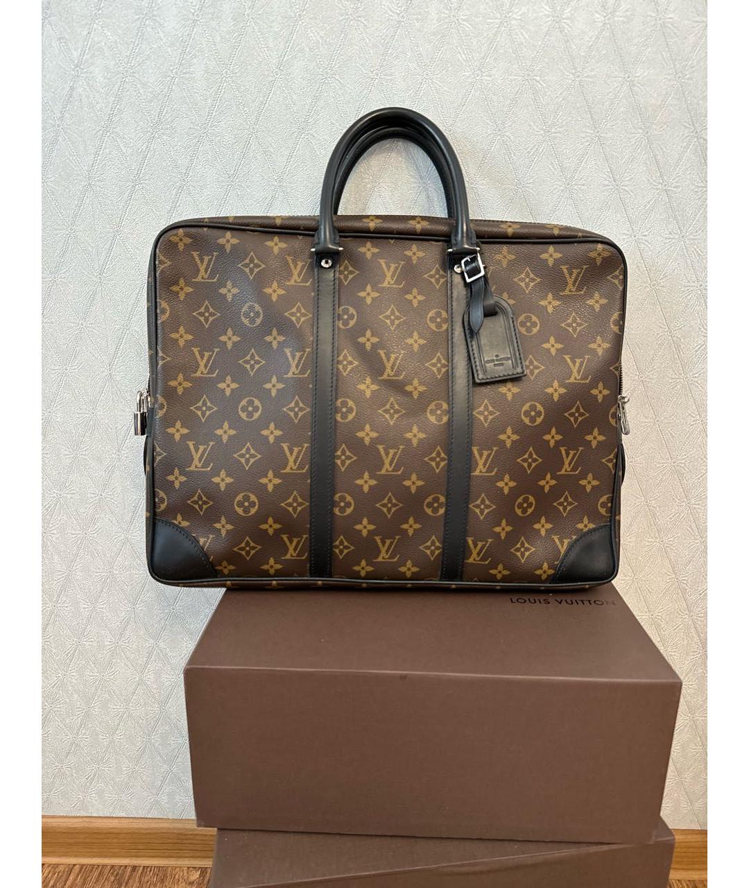 LOUIS VUITTON Коричневый портфель из искусственной кожи, фото 9