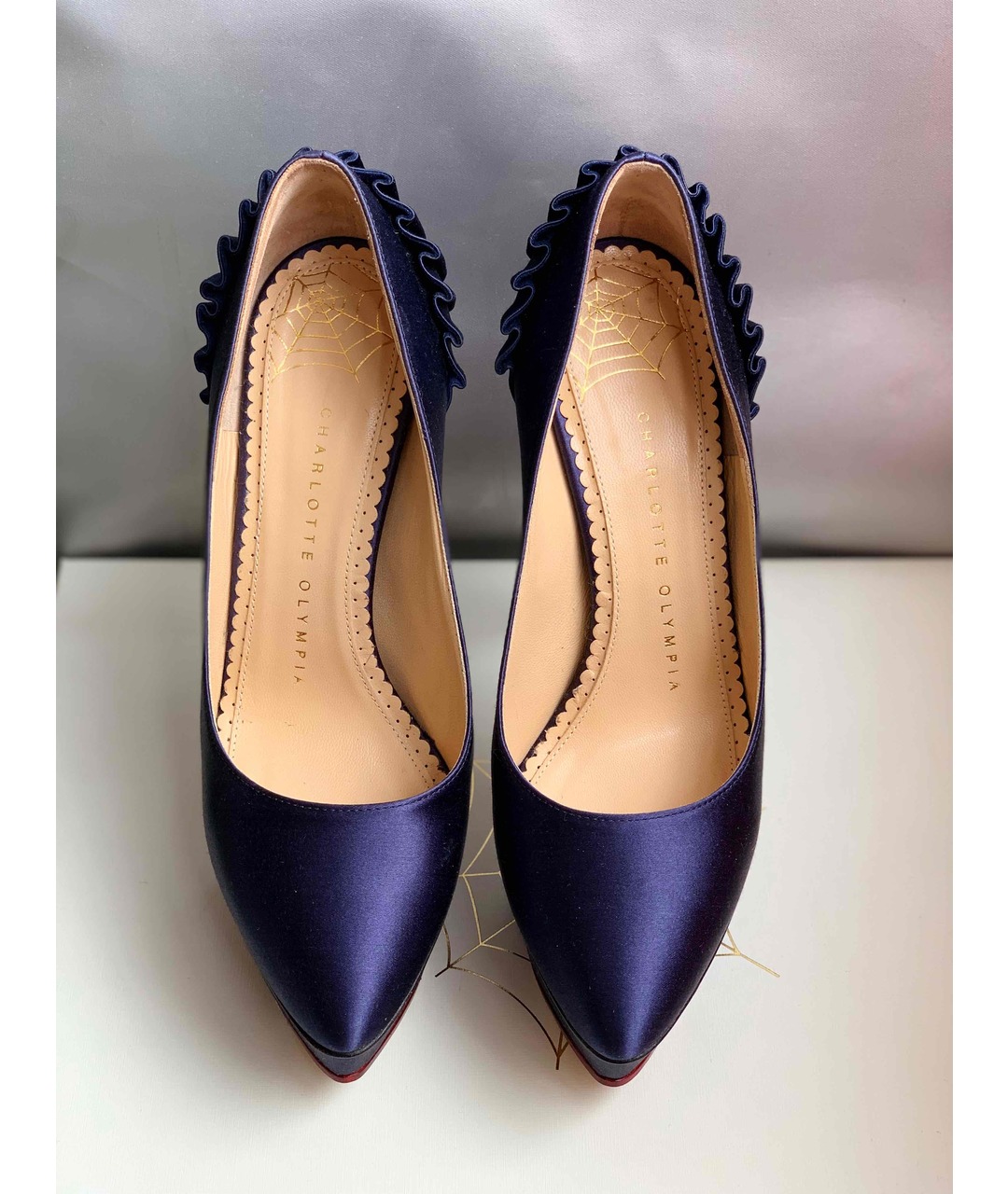 CHARLOTTE OLYMPIA Темно-синие текстильные туфли, фото 2