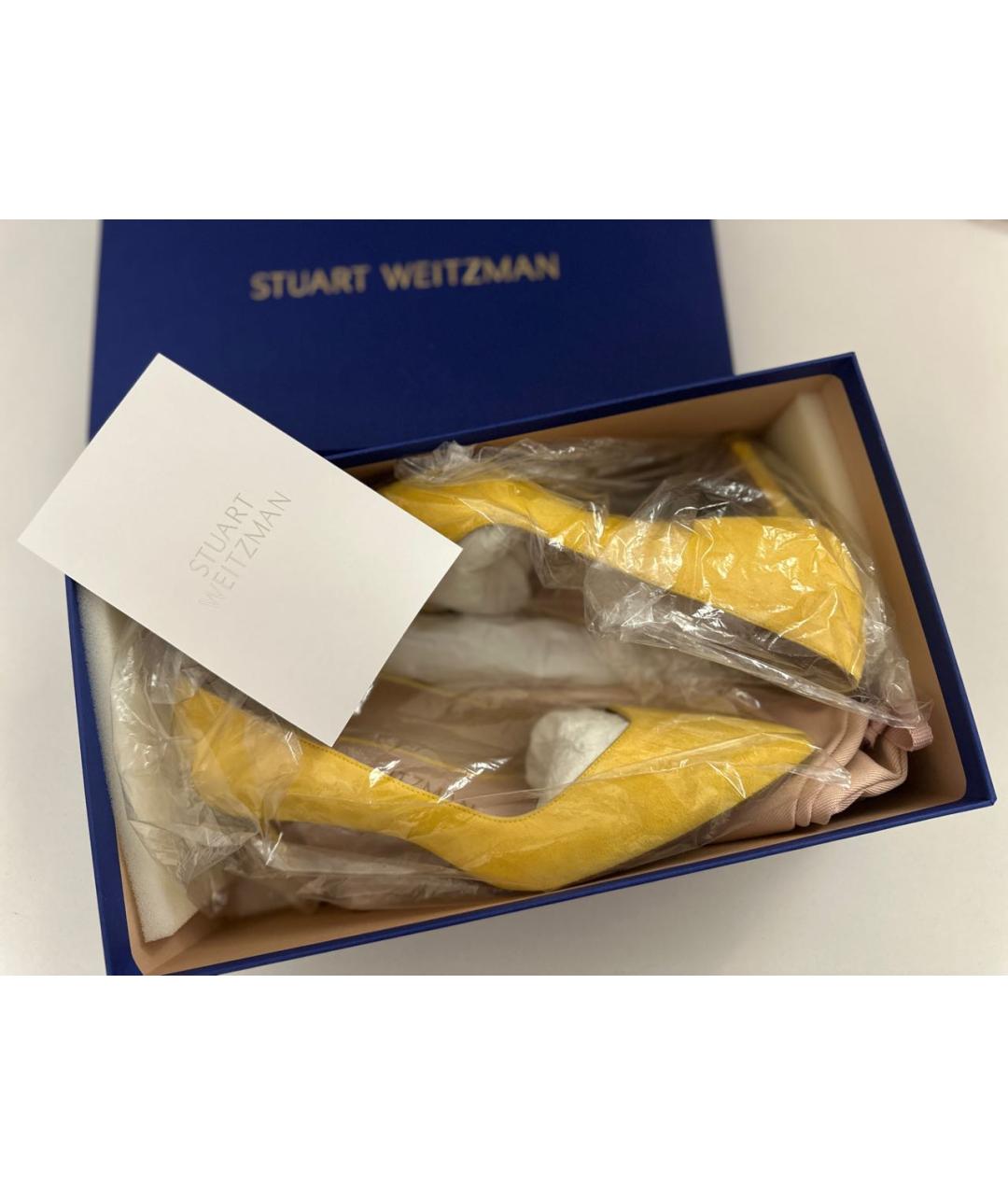 STUART WEITZMAN Желтые замшевые туфли, фото 4