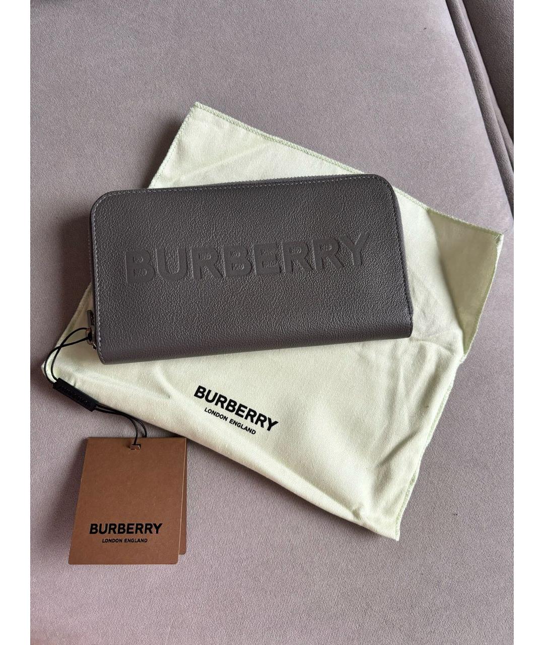 BURBERRY Серый кожаный кошелек, фото 3