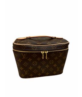 LOUIS VUITTON Косметичка