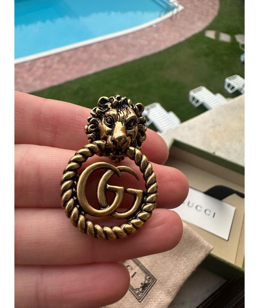 GUCCI Золотые металлические клипсы, фото 3
