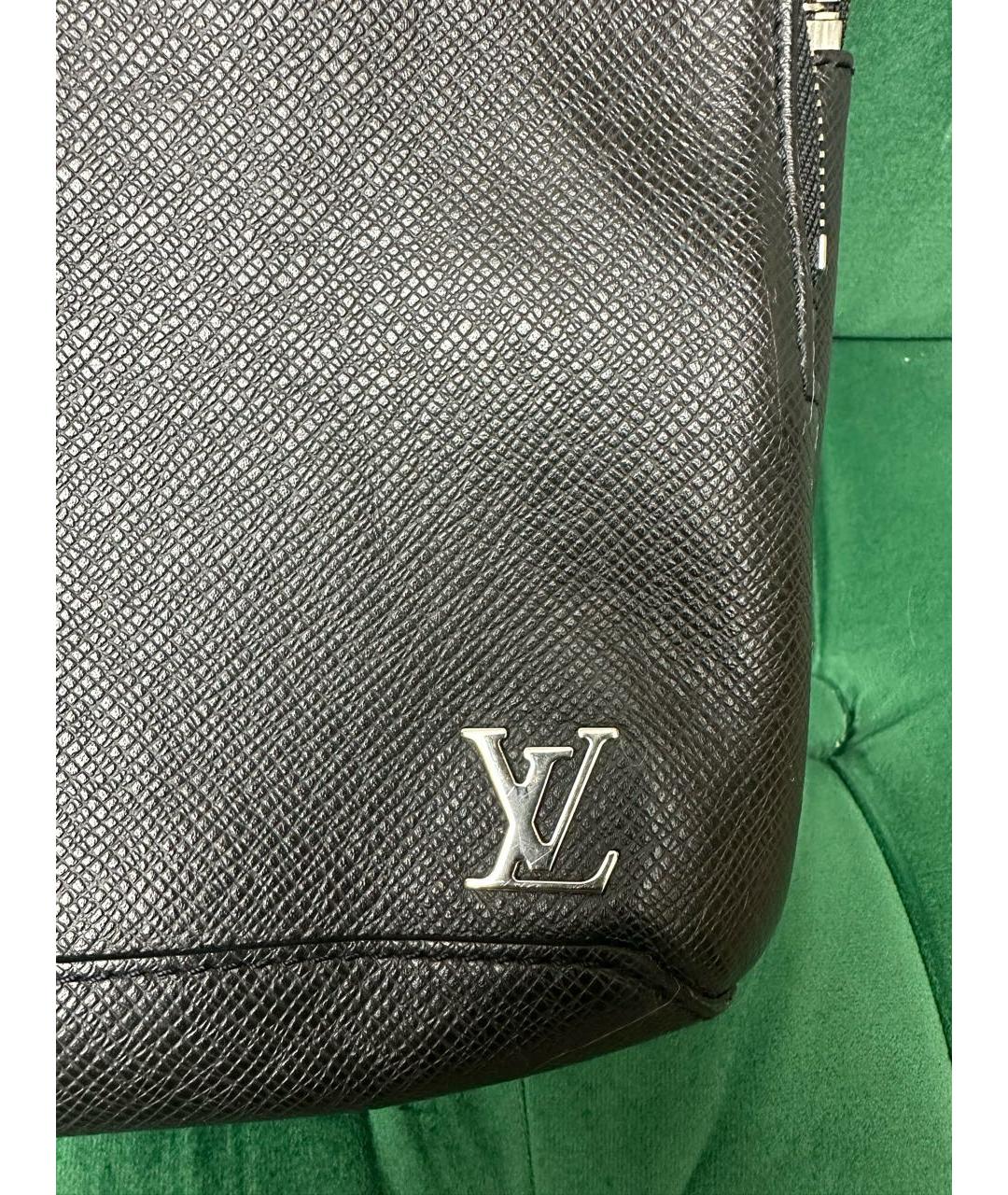 LOUIS VUITTON Черная кожаная сумка на плечо, фото 3