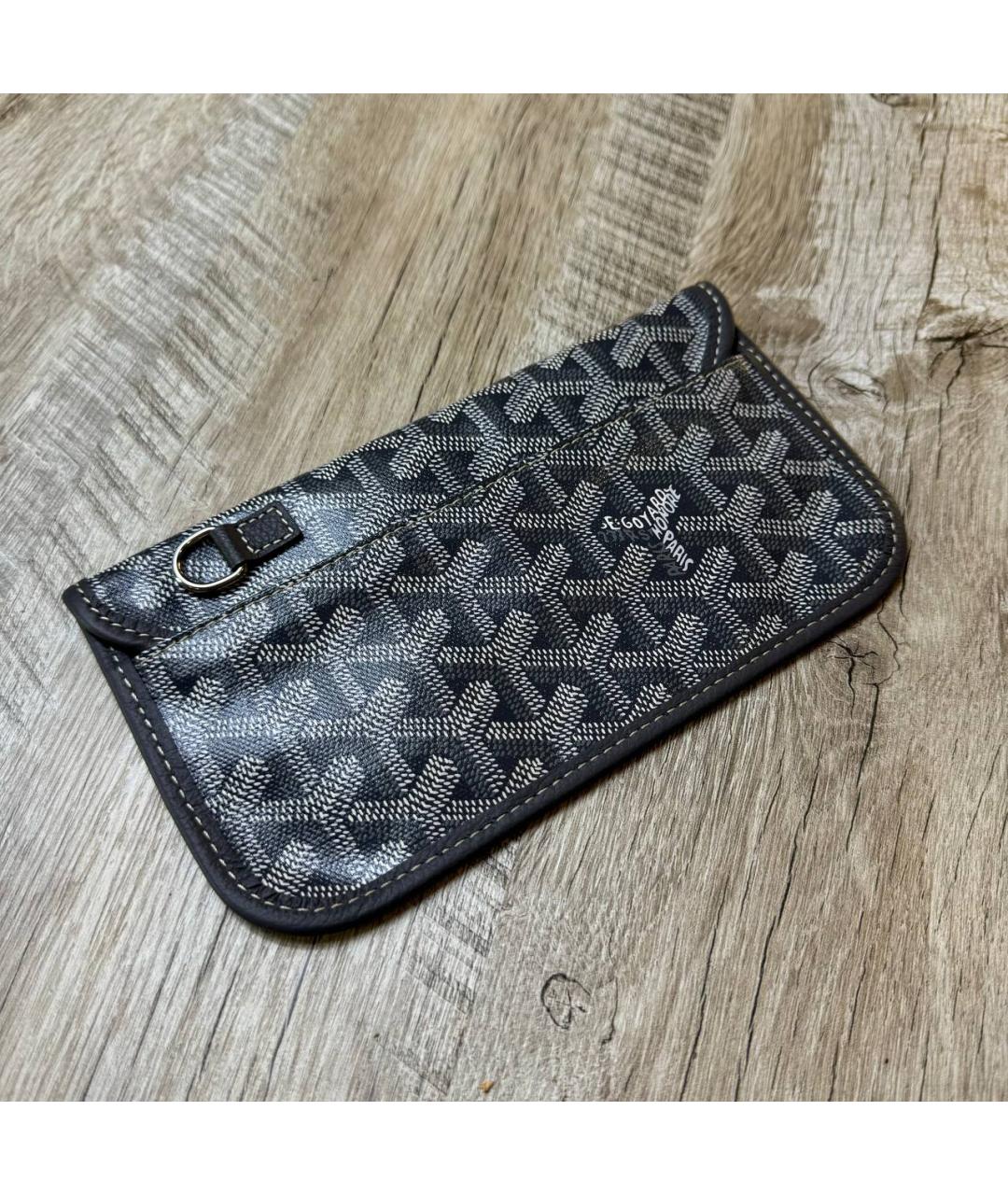 GOYARD Серый кожаный кошелек, фото 6