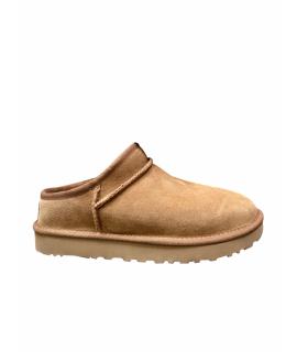 UGG AUSTRALIA Ботинки