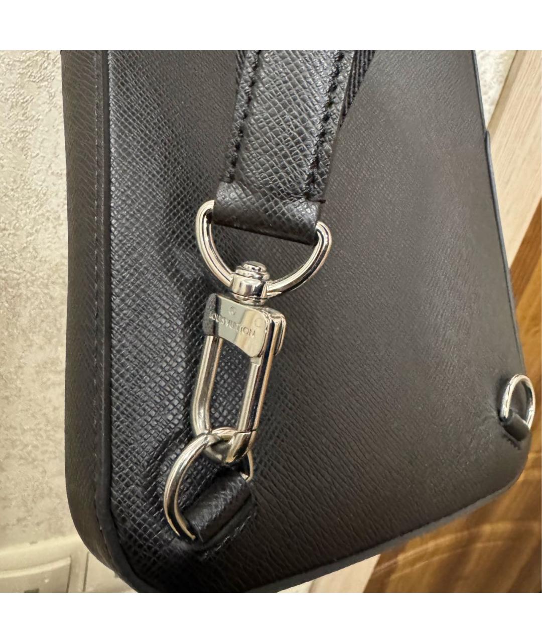 LOUIS VUITTON Черная кожаная сумка на плечо, фото 2