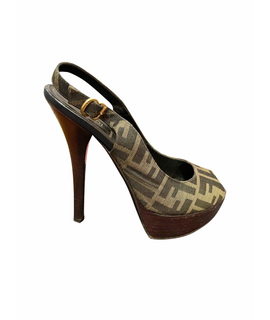 FENDI Туфли