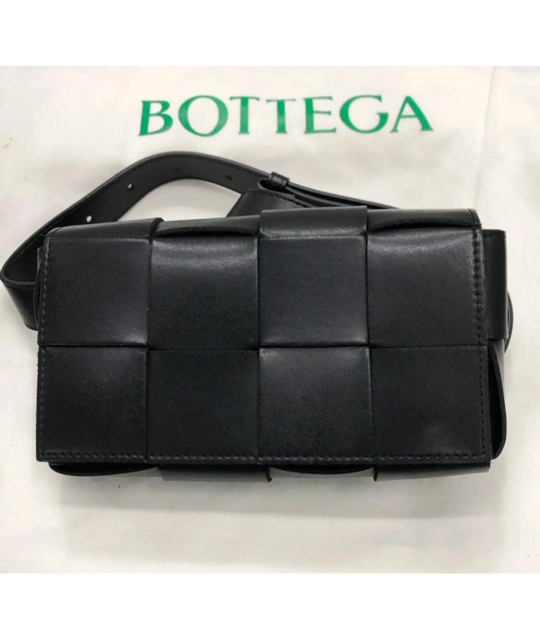 BOTTEGA VENETA Черная кожаная сумка на плечо, фото 6