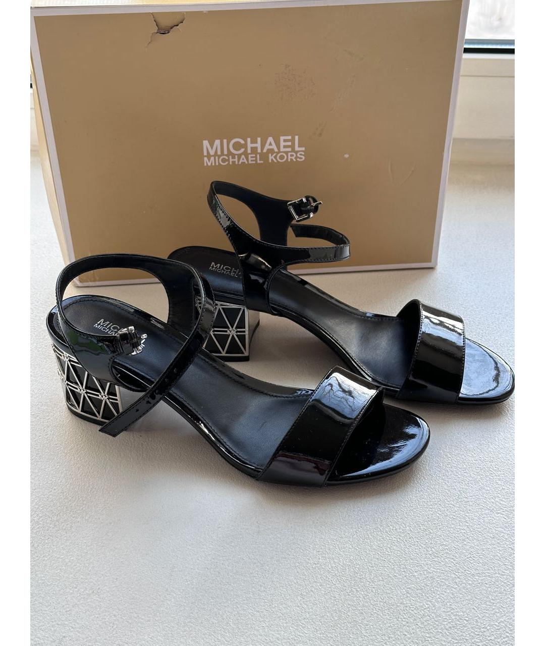 MICHAEL MICHAEL KORS Черные кожаные босоножки, фото 3