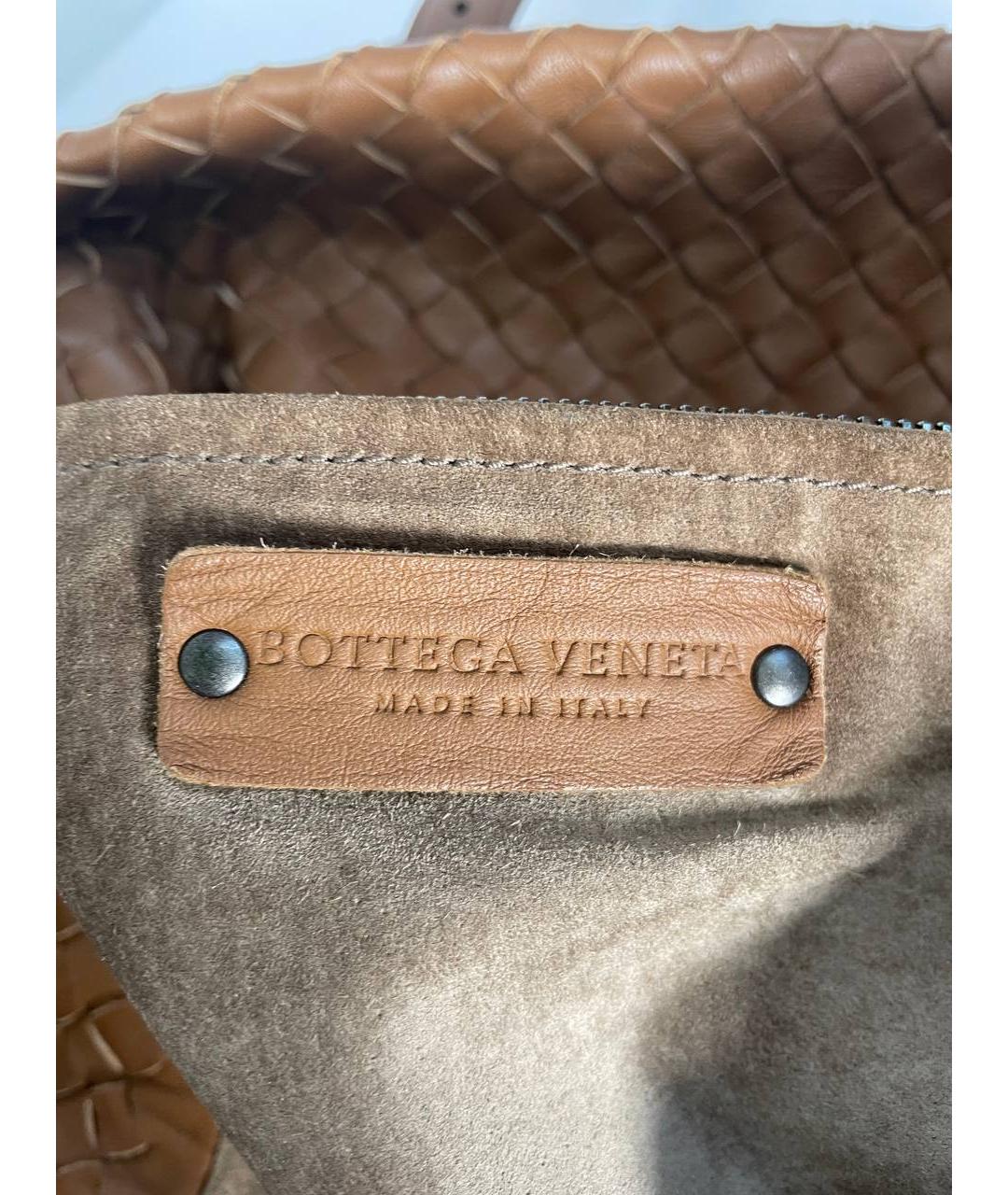 BOTTEGA VENETA Коричневая кожаная сумка тоут, фото 7