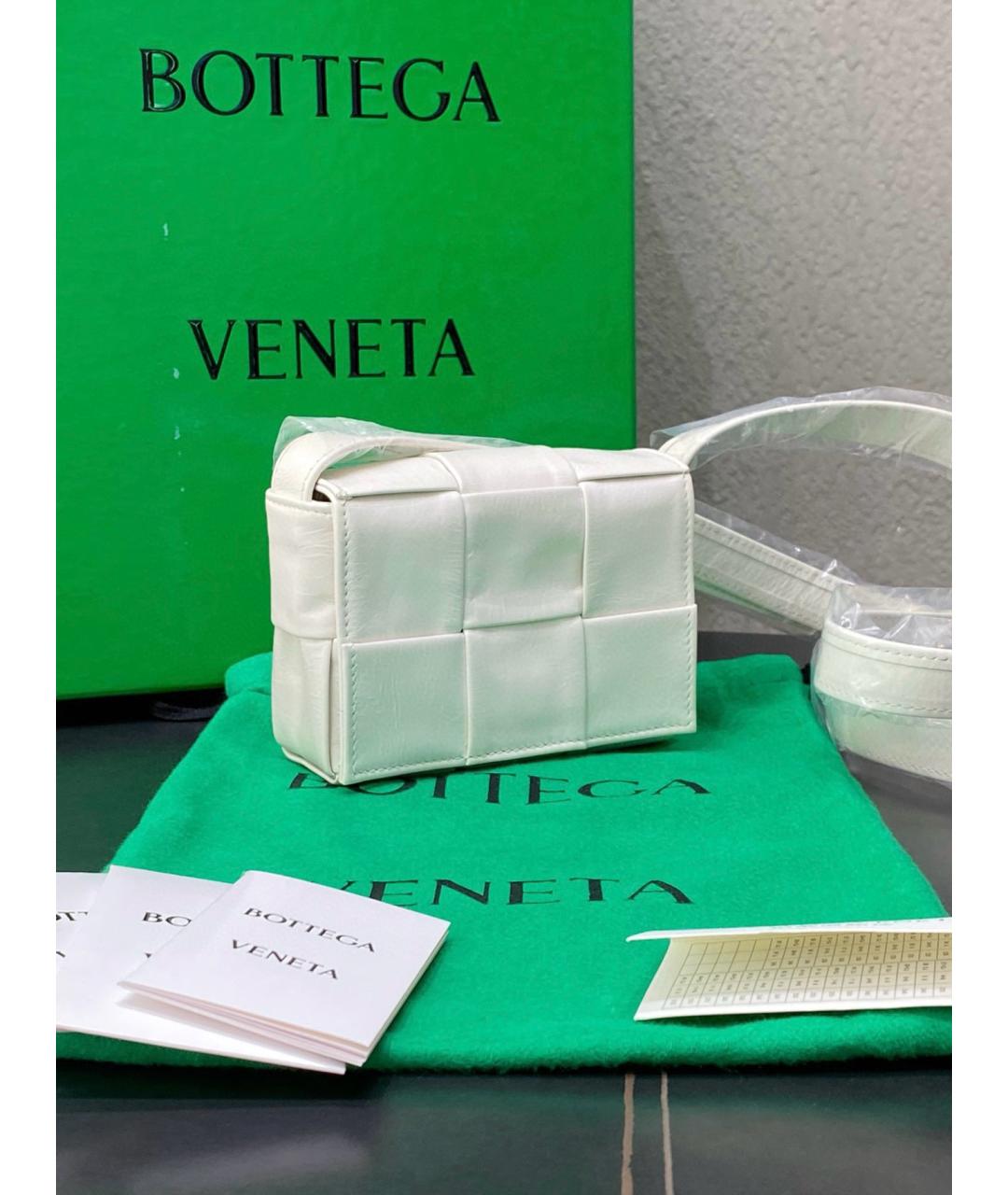 BOTTEGA VENETA Белая кожаная сумка через плечо, фото 2